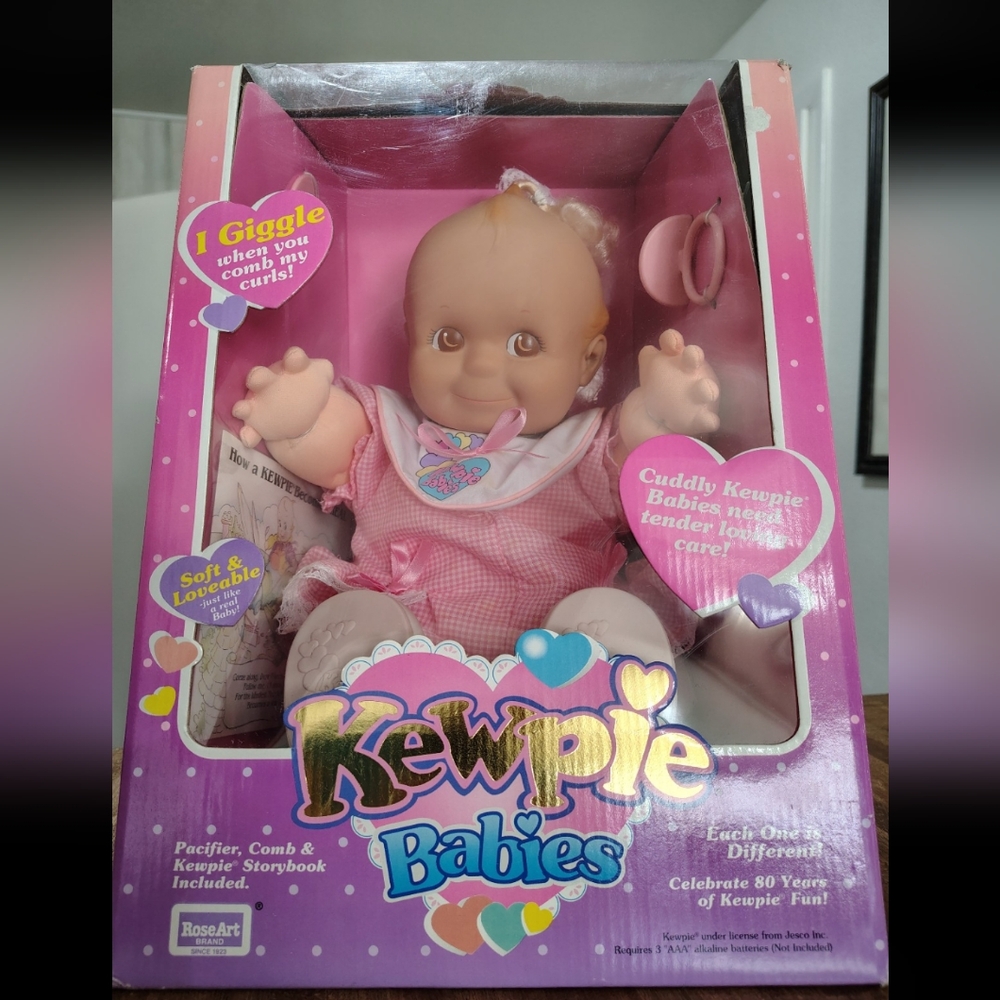 KEWPIE BABIES DOLL  16" SOFT BODY ROSE ART GIGGLES 1993 VINTAGE SEALED